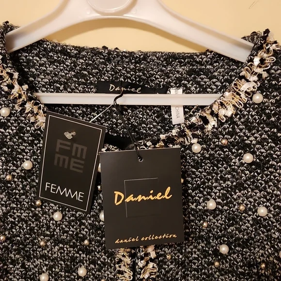 Top - Picture 5 of 7